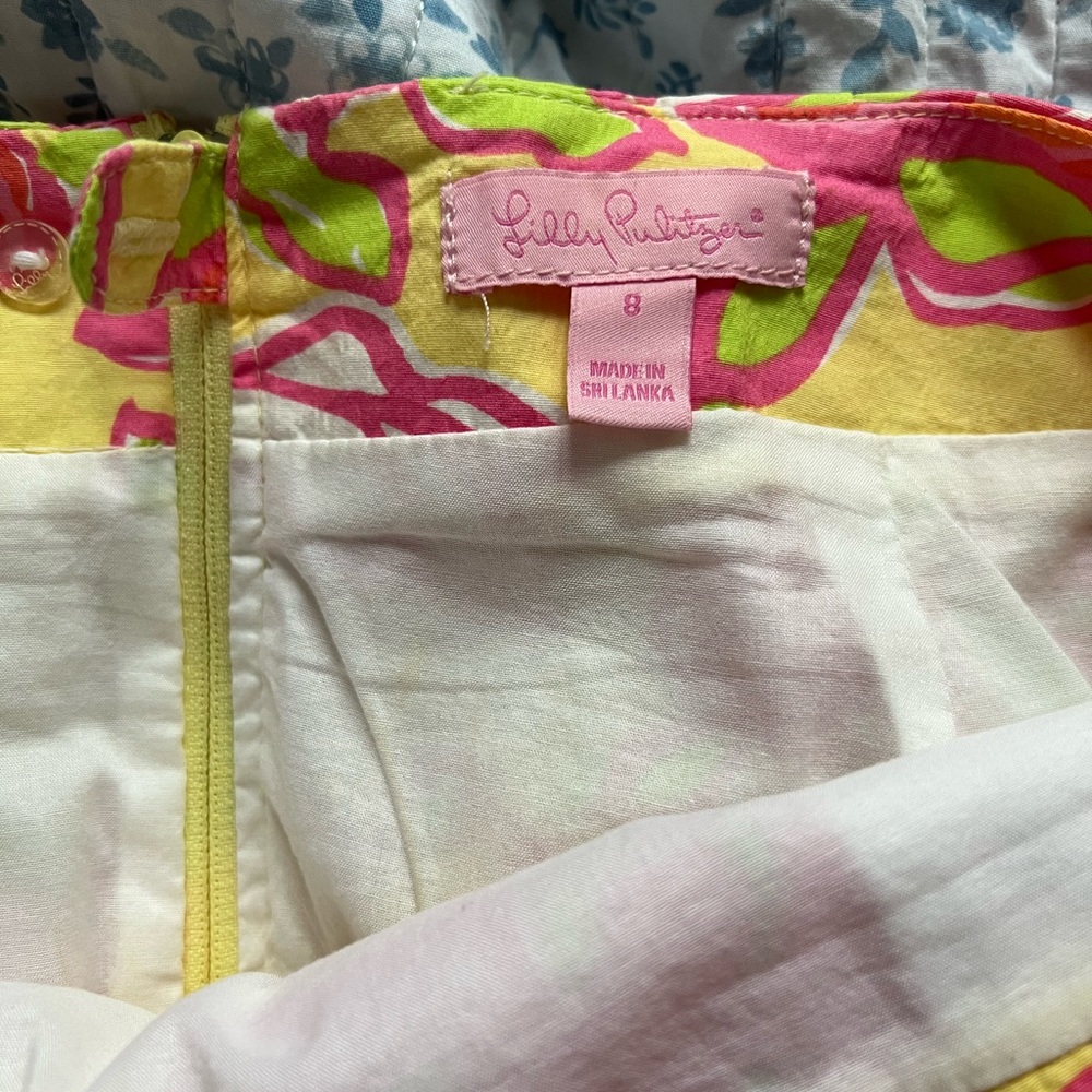 Lily Pulitzer skirt w pockets size 8